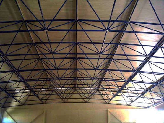Space frame roof for indoor court in Chios